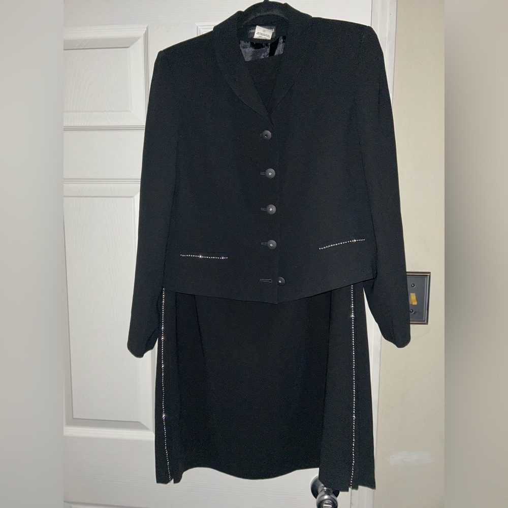 Harve Benard Black Women's suit with Button Detail.